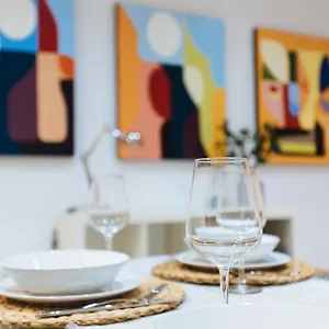Holi-rent Lanza Seville