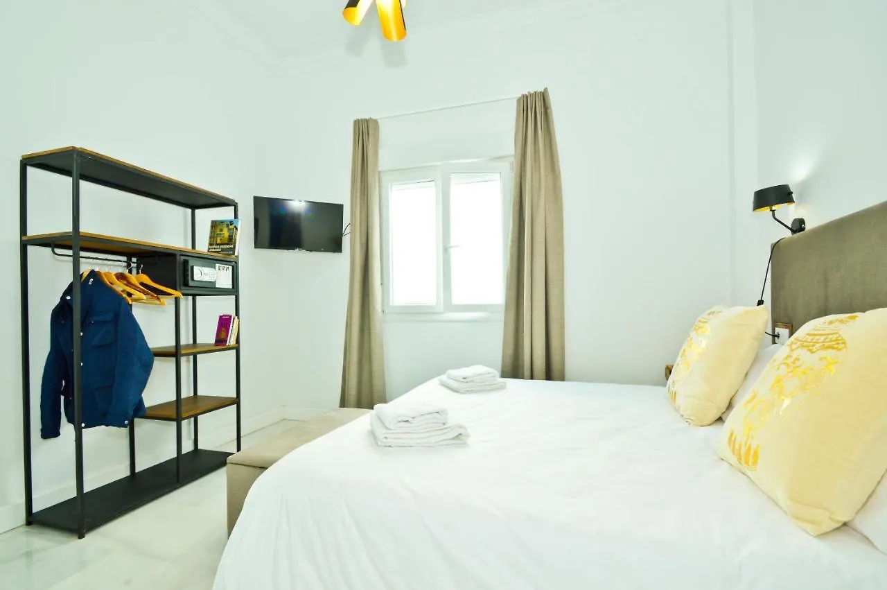Ninesuites Sewilla Apartament
