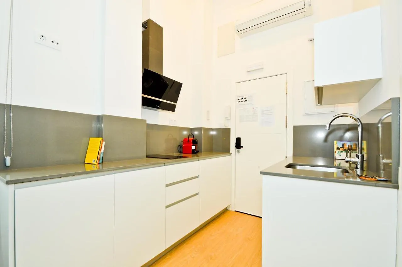 Ninesuites Sewilla Apartament